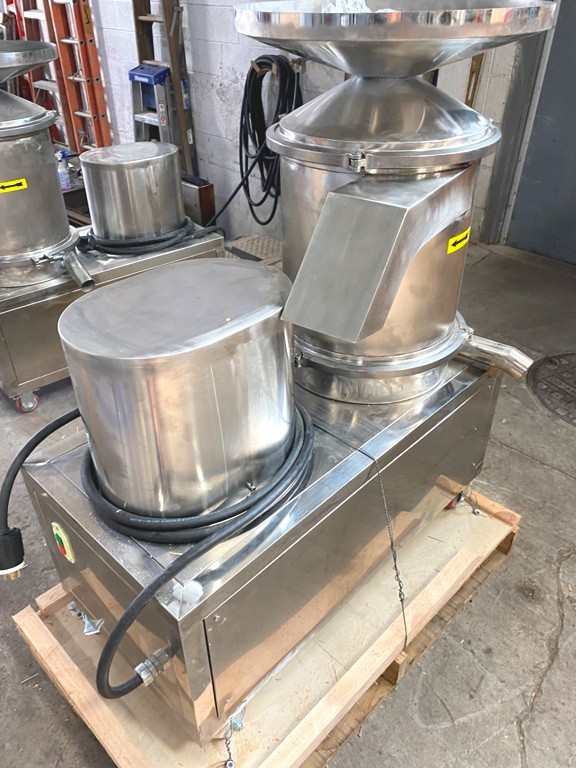 Egg Liquid Eggshell Centrifugal Separator / Breaker Cracker Shell Grinder 15K/H