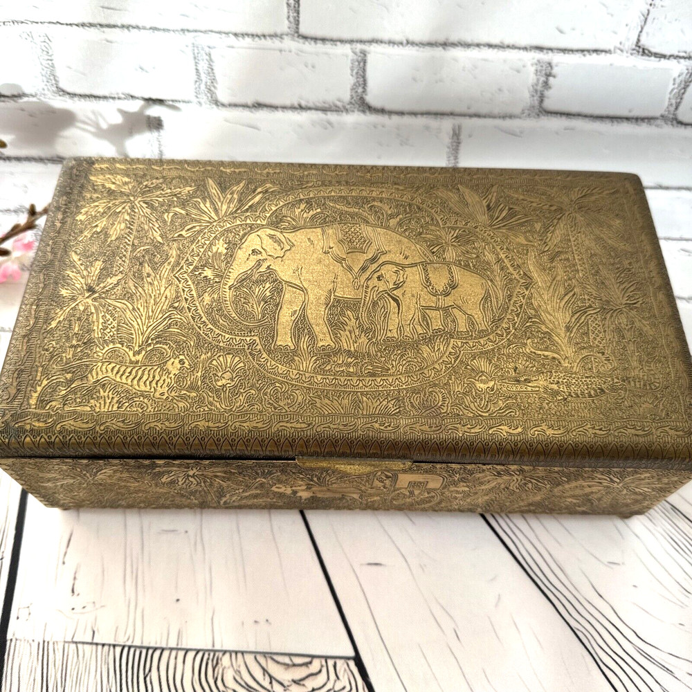 HAND TOOLED ENGRAVED SOLID BRASS STASH BOX CHEST ELEPHANT OX LION ELK HUNTER
