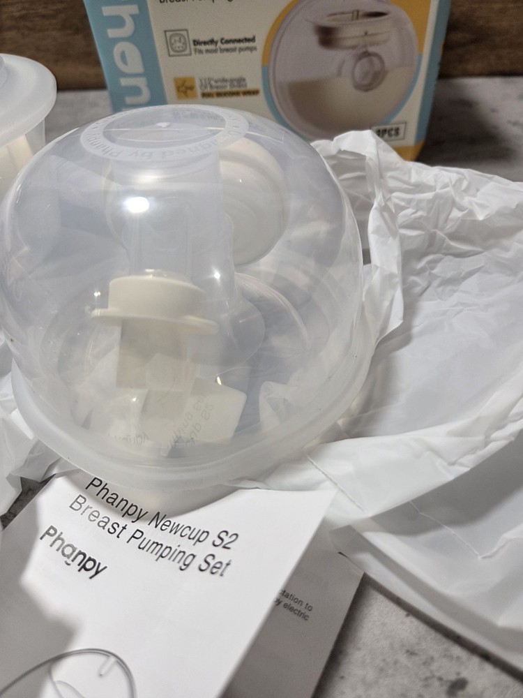 Phanpy Newcup S2 Bilateral Breast Pumping Cups Silicone *DAMAGED BOX*