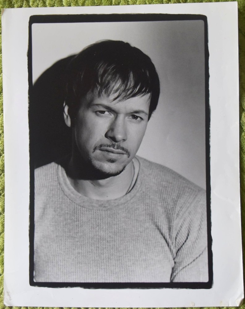 Donnie Wahlberg Hand Signed Card