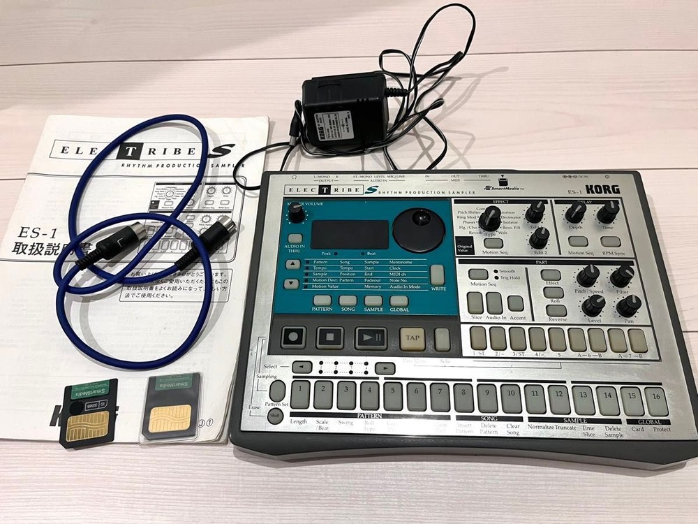 KORG ELECTRIBE ES-1 Sampler Groovebox Synth with Power Adapter SmartMedia