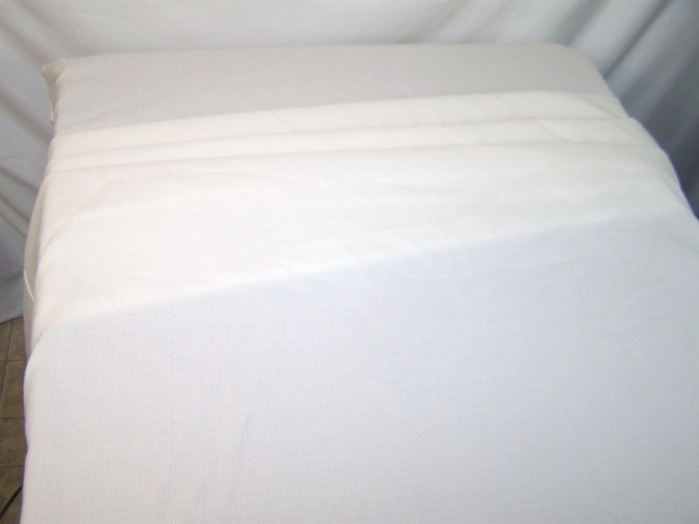 Ivory Round Tablecloth Table Cover Textured 88x88