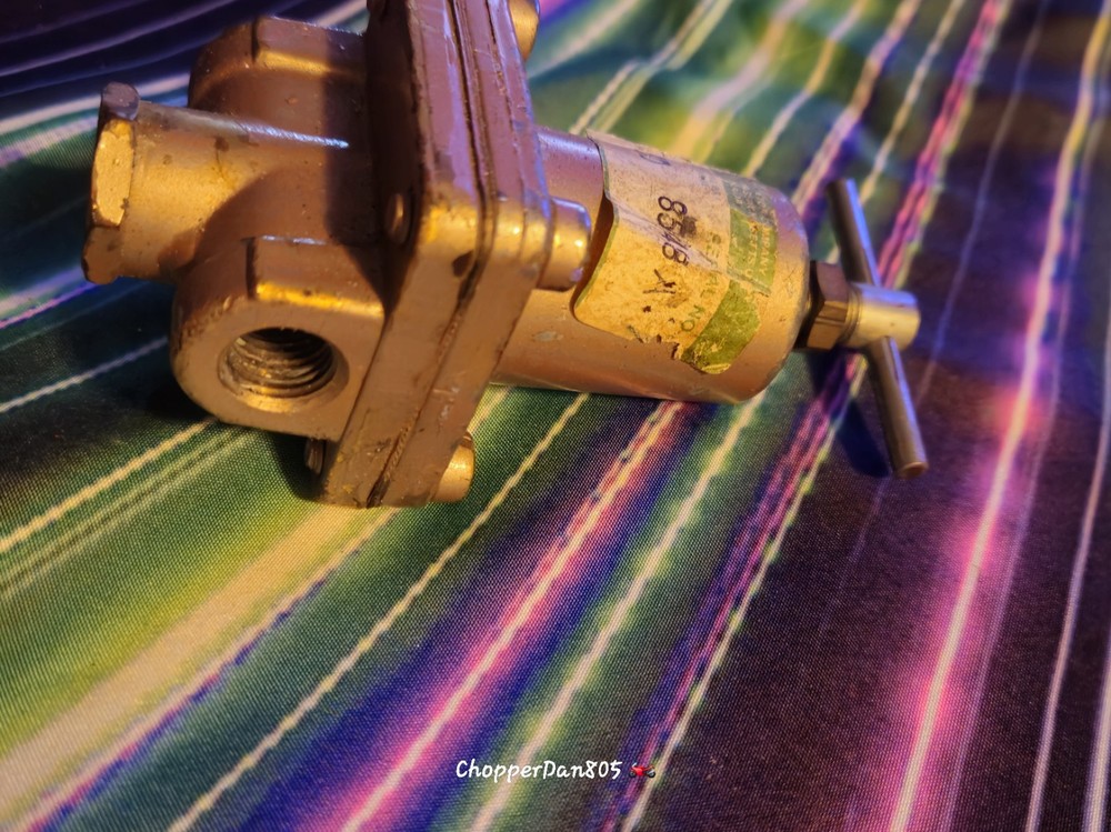 Watts 1/8" 26A Water Pressure Regulator Valve