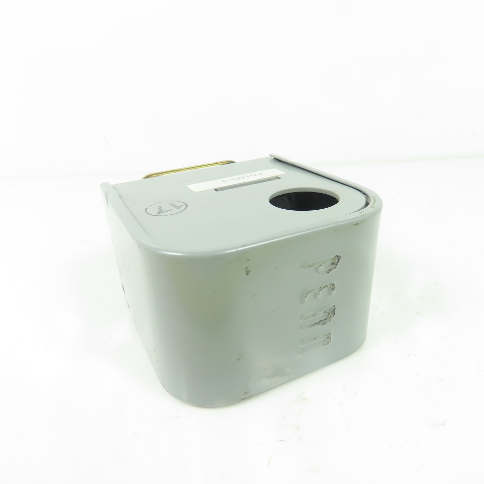 Johnson Controls P61AS-1 Pressure Switch 120/240VAC 32VDC