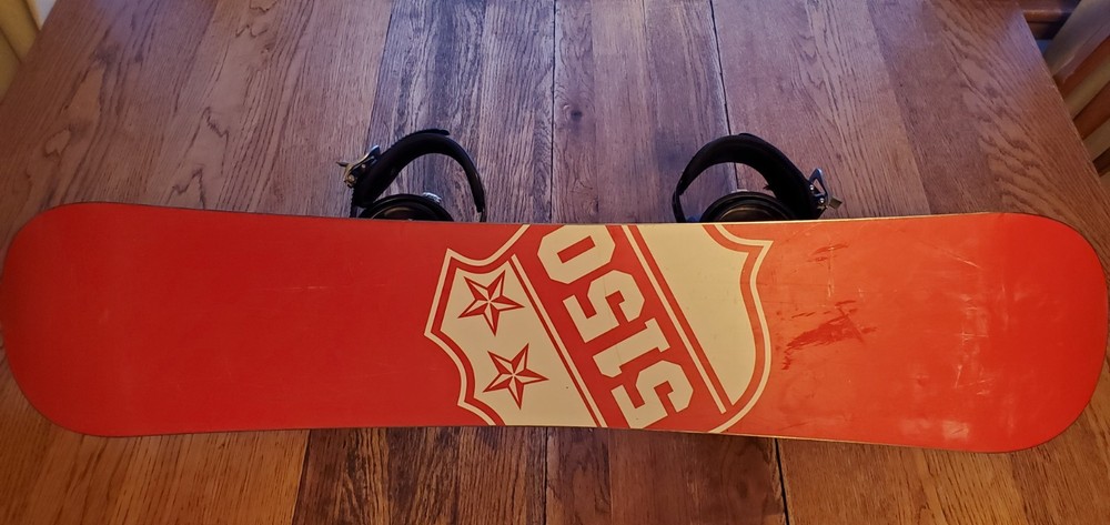 5150 snowboard with FF1000 Bindings Good Condition