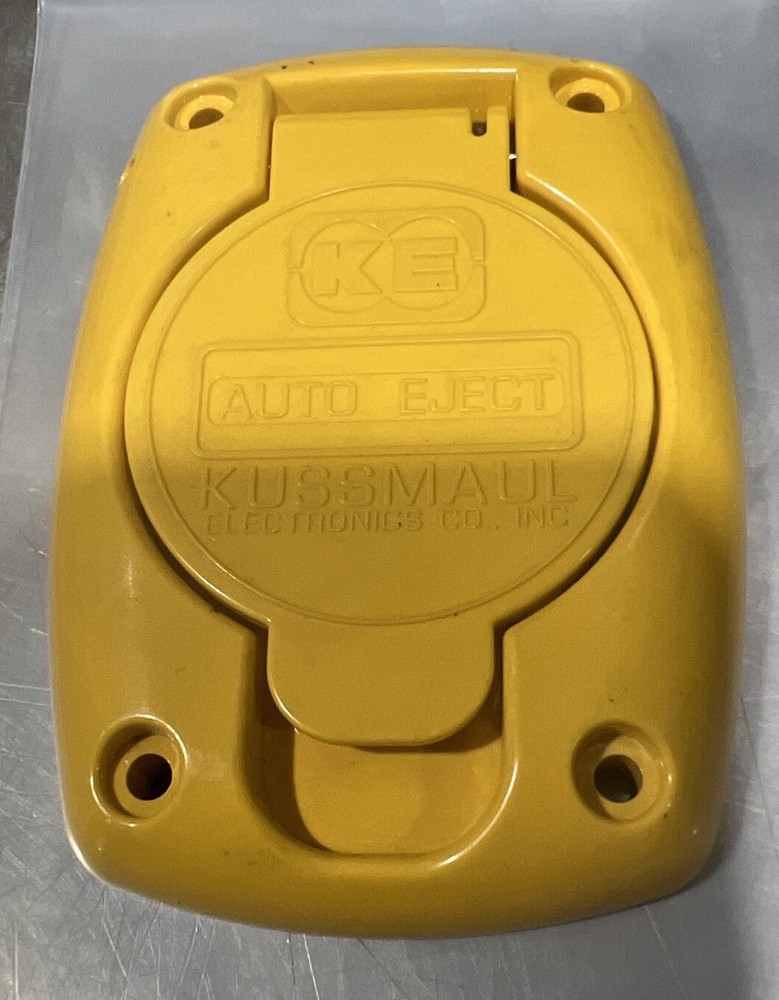 Kussmaul Electronics Auto Eject Cover Nos Surplus No Original Box