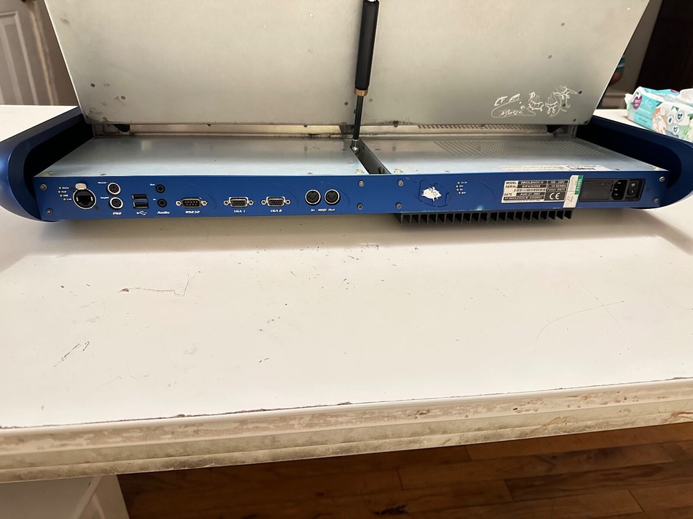 Smashwolf Productions WholeHog 3 Lighting Console