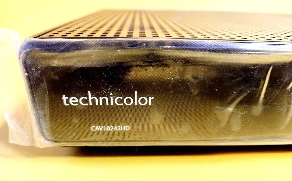🔥 TECHNICOLOR DIGITAL HOME COMMUNICATIONS TERMINAL 10242HD + PWR ADAPTER+REMOTE