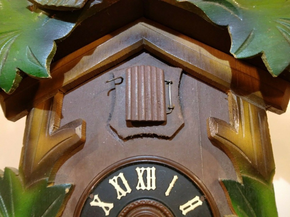 VINTAGE CUCKOO CLOCK WITH  E. SCHMECKENBECHER MOVEMENT