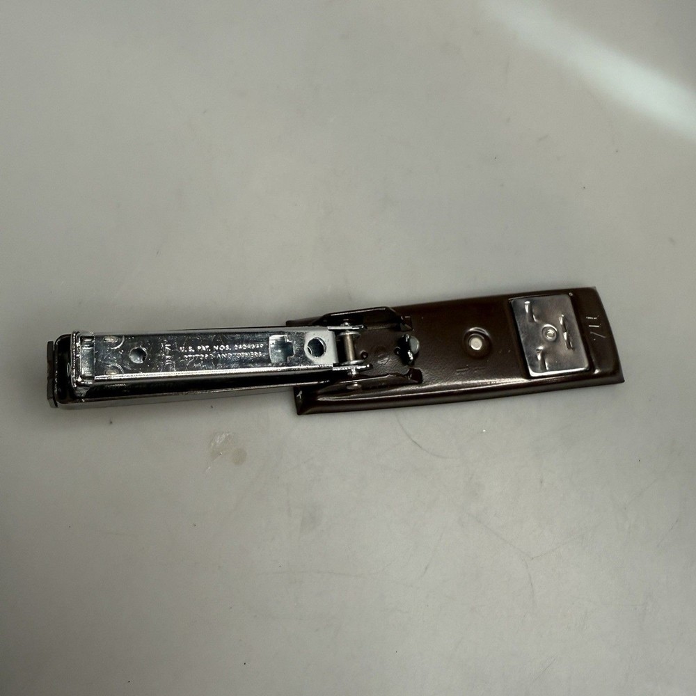 Vintage Swingline 711 Mini Desk Top Stapler 5" Brown Fully Working EUC Compact