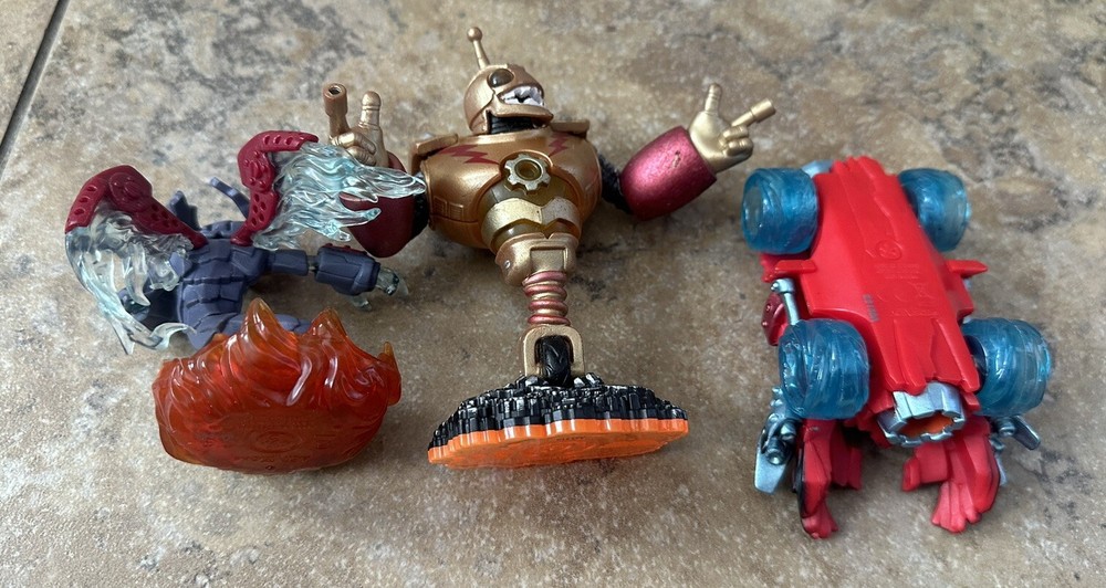 Lot Of 3 Skylanders Different Figures Orange Bottom, Blue