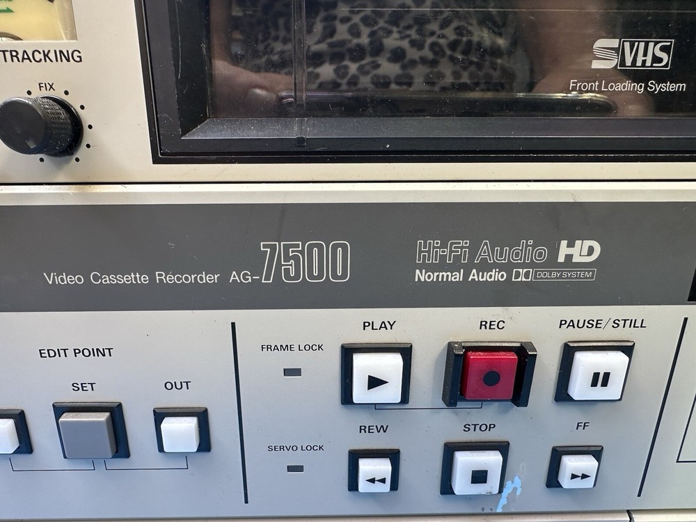 PANASONIC AG-7500 VIDEO CASSETE RECORDER. Great Condition!