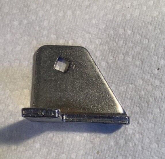 Delfield hinge 3234400, new