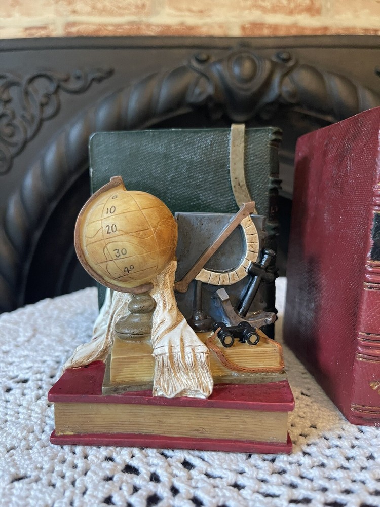 Small Resin Nautical Bookends