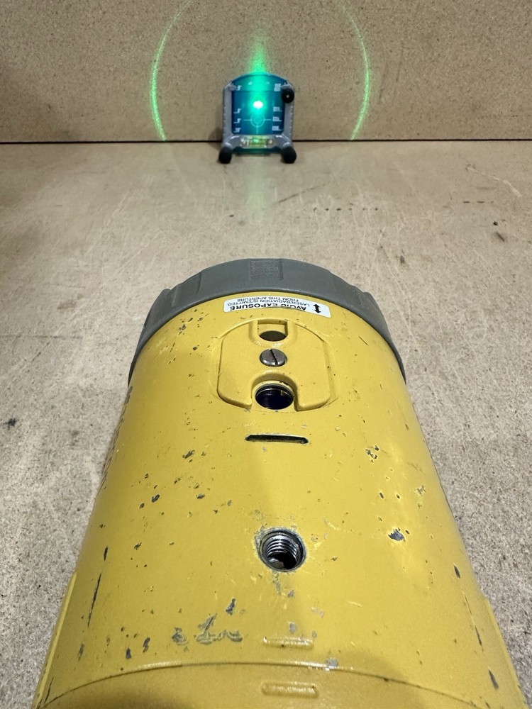 Topcon TP-L5GV Green Beam Auto Alignment Pipe Laser w/ Laser Plumb