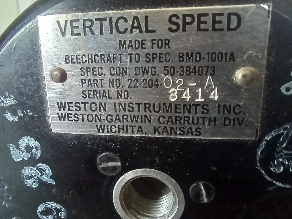 Beechcraft Weston Instruments Vertical Speed Indicator 3" dia 22-204-02-A