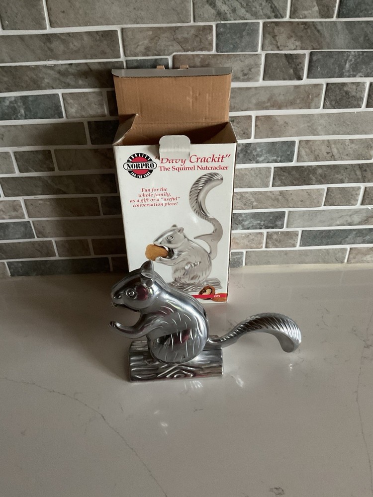 Davy The Squirrel Crackit" nutcracker.