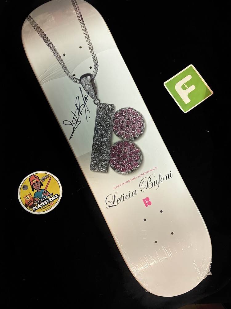 RARE SIGNED Leticia Bufoni PLAN B Skateboard Deck First Edition Chain AUTOGRAPH