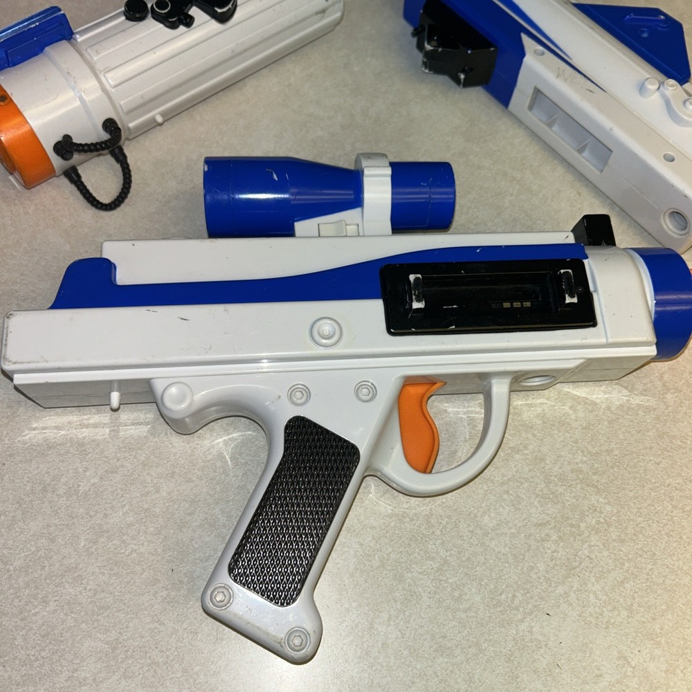 Star Wars Clone Wars - Captain Rex "Build Your Own Clone Commander Blaster" Used