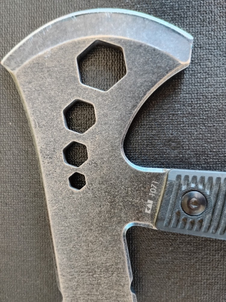 Kershaw Tinder Axe Multi-Tool