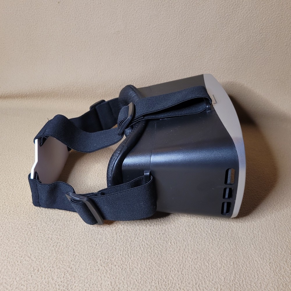 VR Park Virtual Reality Glasses Headset With Bluetooth Remote Controller