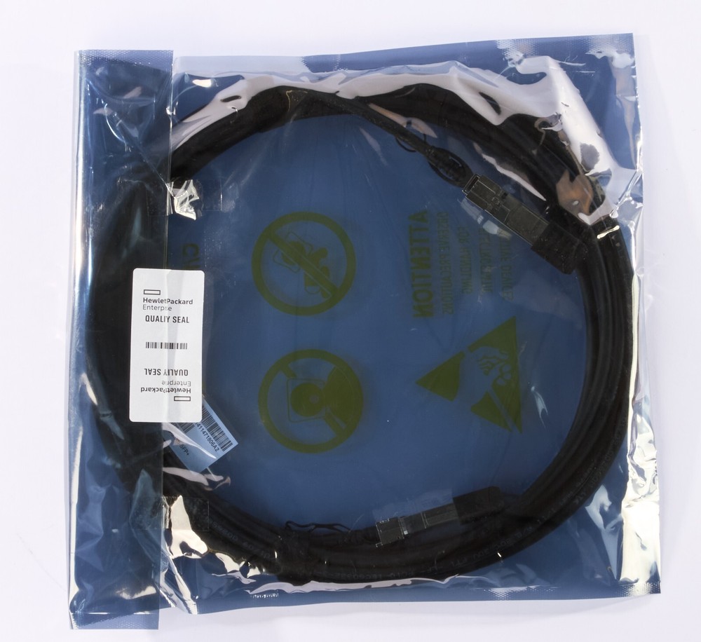 HPE SFP+ Direct Attach Cable CN81FX6028 - 5 Meter