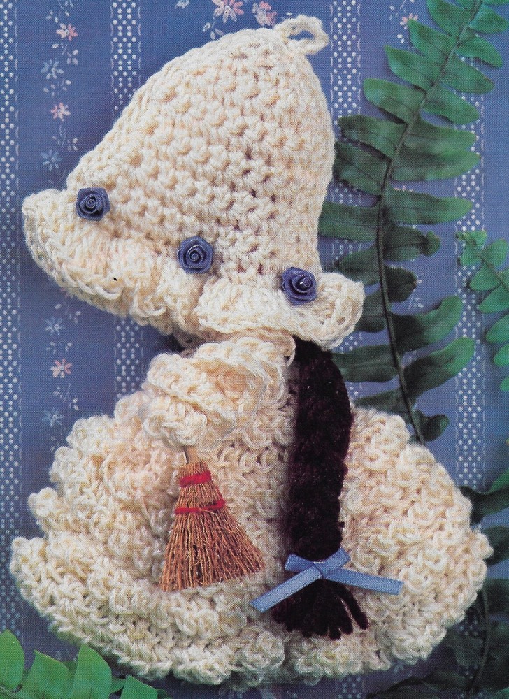 Li'l Miss Wall Hanging crochet pattern instructions