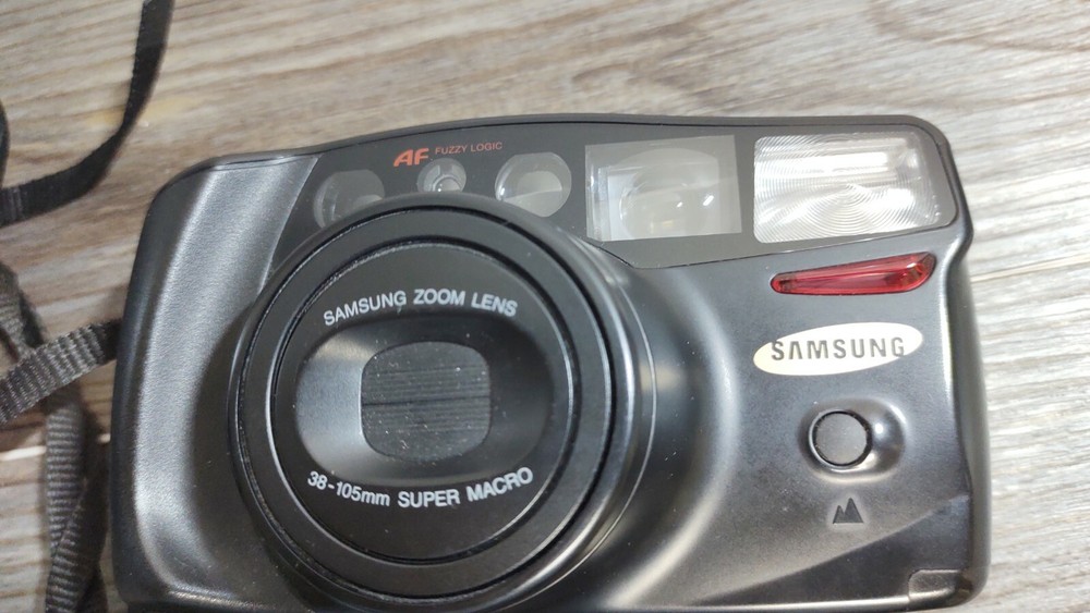 Samsung Maxima Zoom 105 35mm Point & Shoot Camera