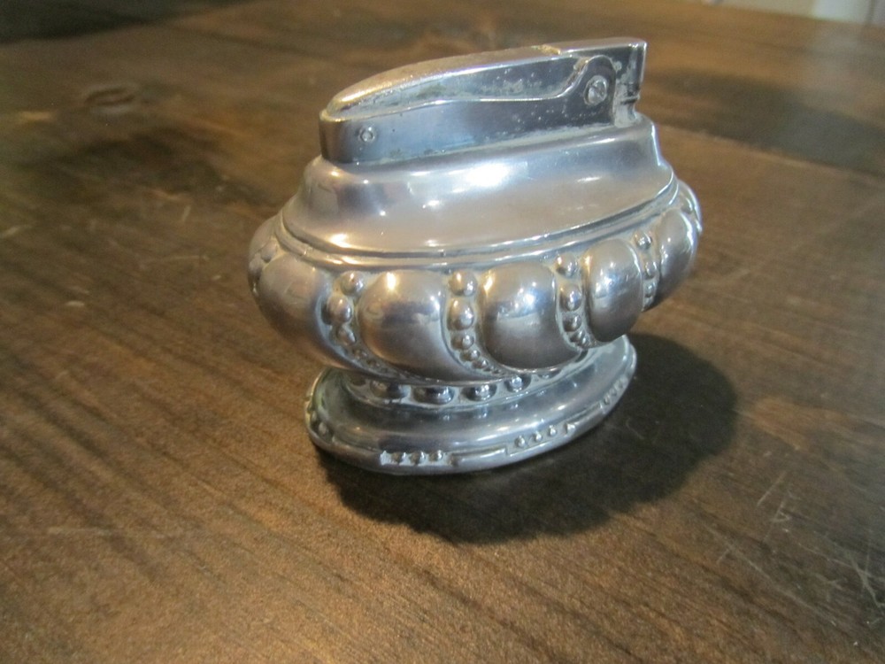 Vintage CROWN SILVER PLATED Ronson Table Lighter