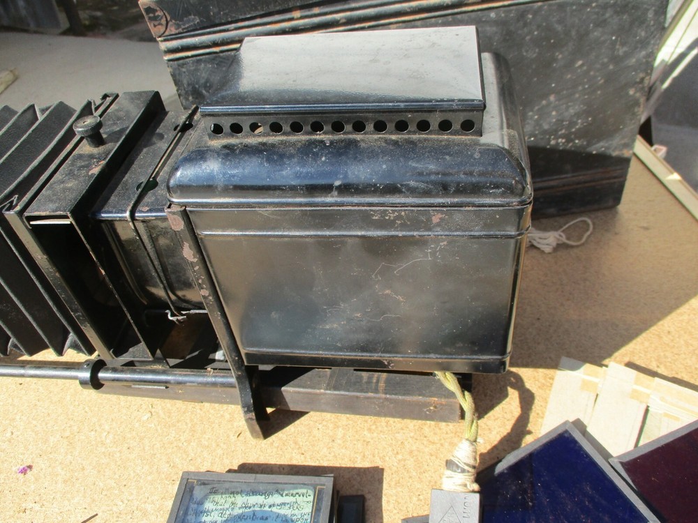 BAUSCH & LOMB Optical Balopticon Model B Projector, Case, Slide Frame ANTIQUE
