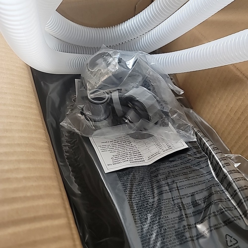 Flowclear 58759E Solar Powered Rectangular Heating Pad f/Above Ground Pools NEW