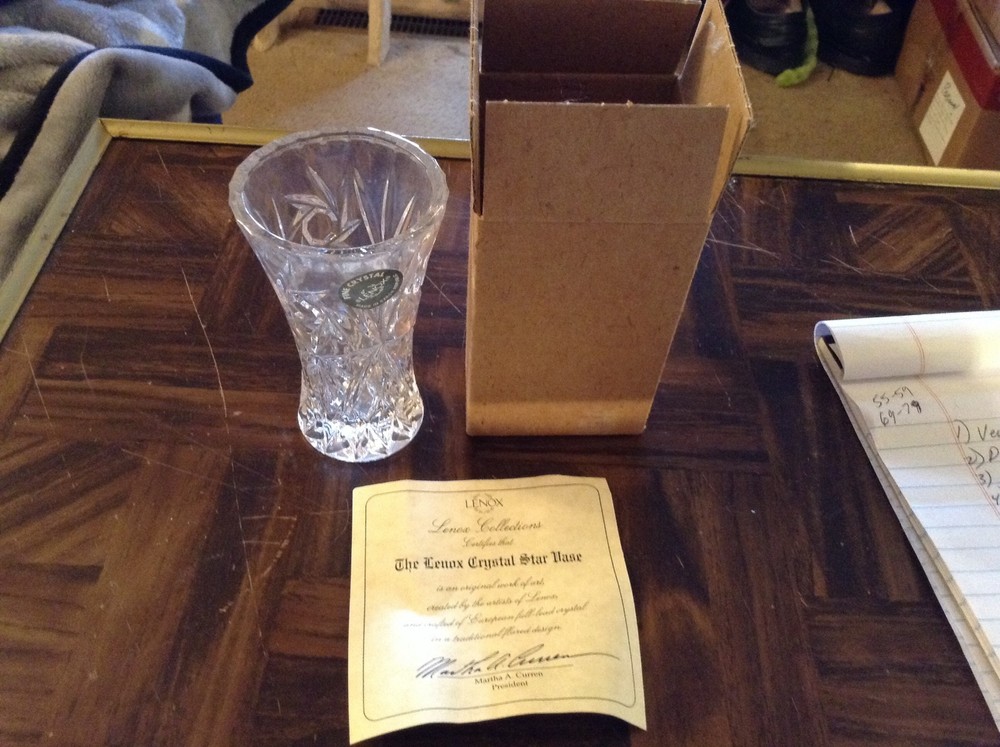 Lenox crystal 4" star vase