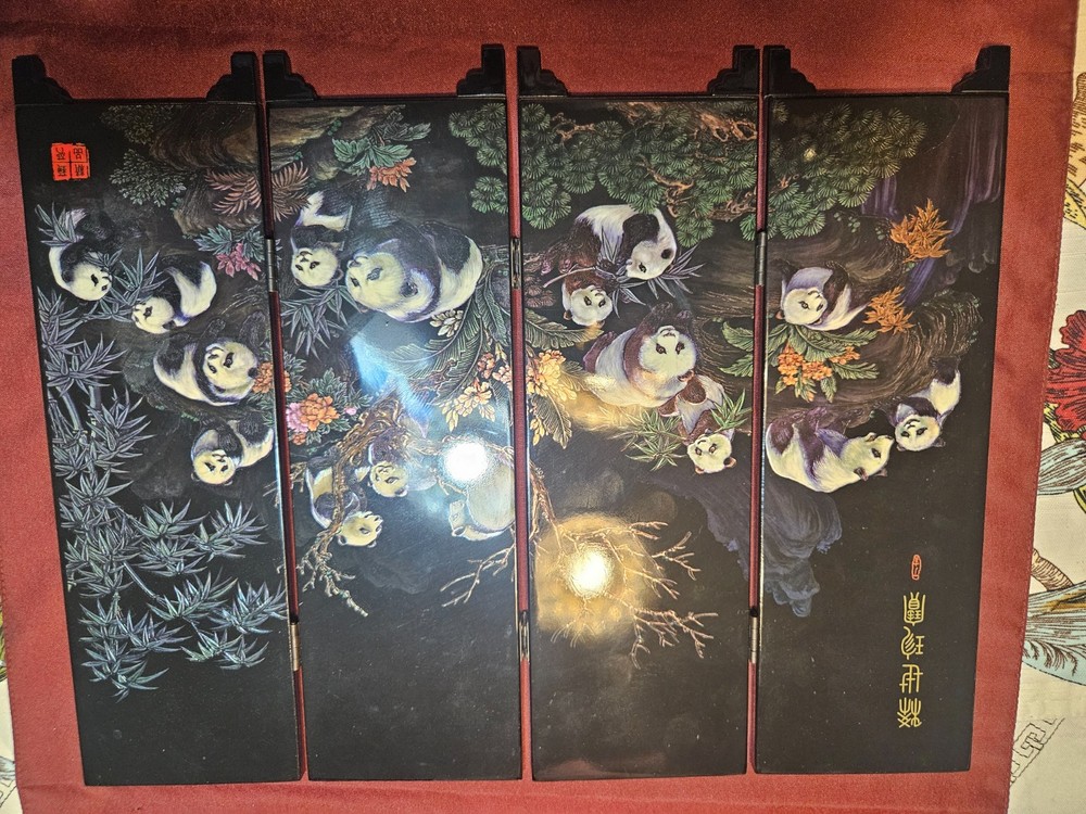 GIANT PANDA BLACK LAQUERED FOLDING SCREEN