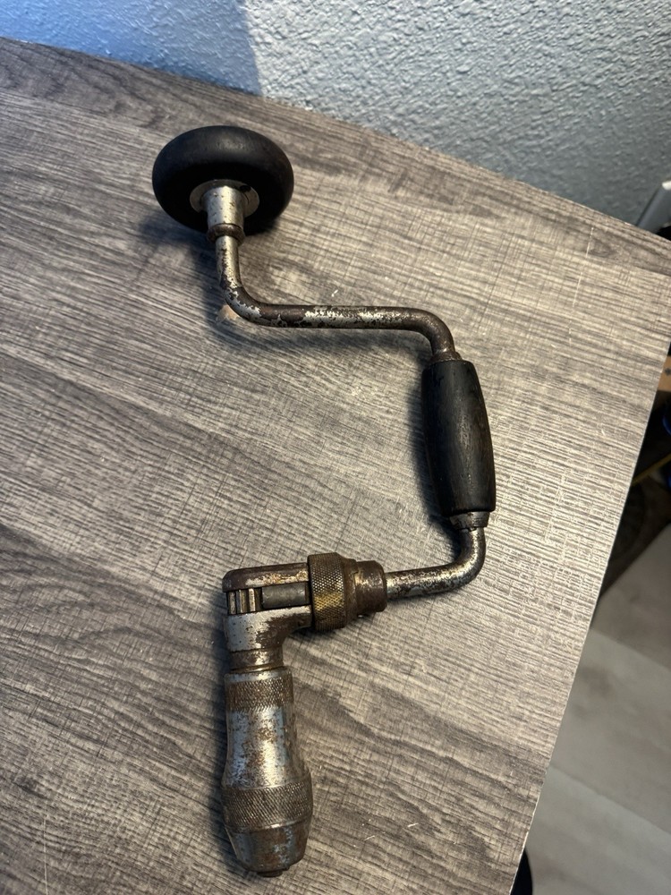 Vintage Stanley Hand Drill With Chuck