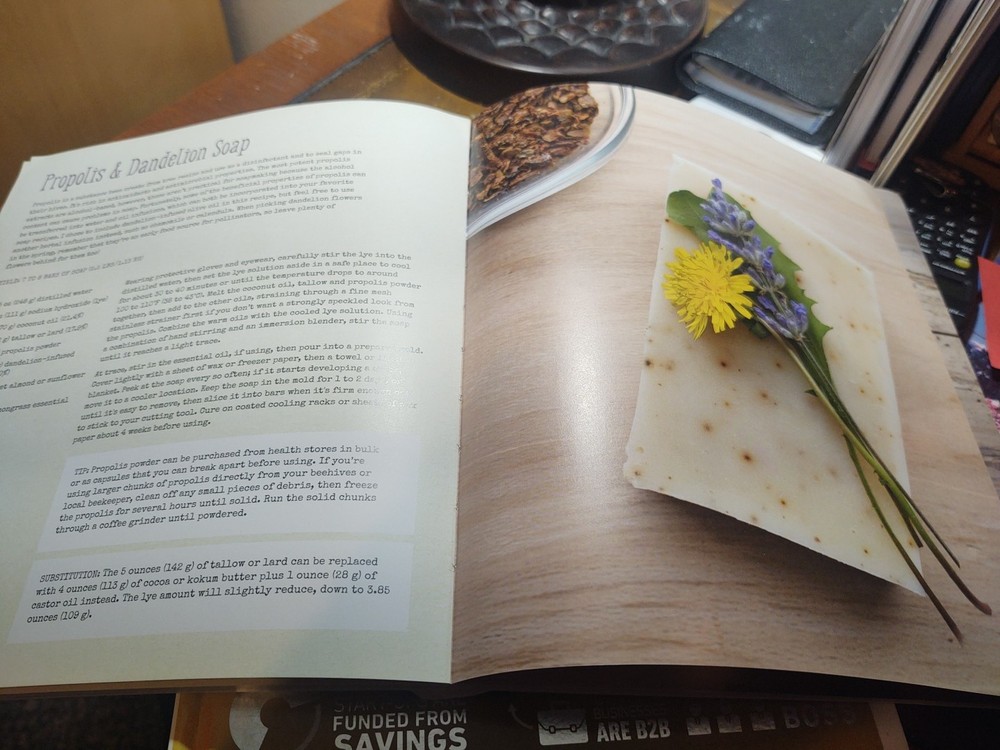 Simple And Natural Soap Making