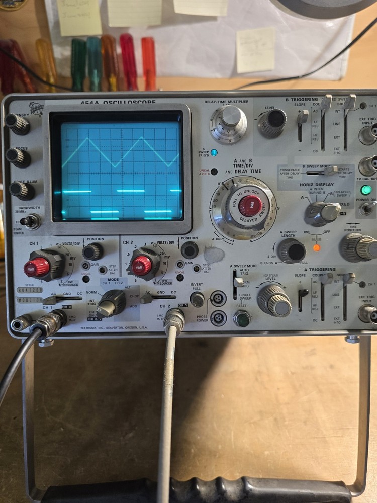 Tektronix 454A 2 Channel Oscilloscope