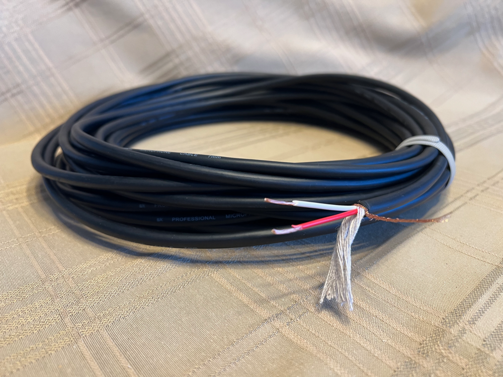 PROFESSIONAL MICROPHONE AUDIO CABLE BLACK - 50ft BULK