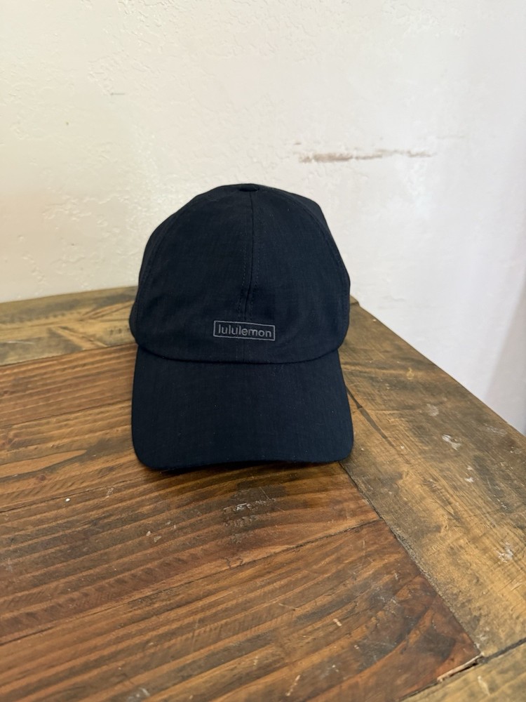 Lululemon Woman’s Hat Black Adjustable Dri-fit Clean Nice