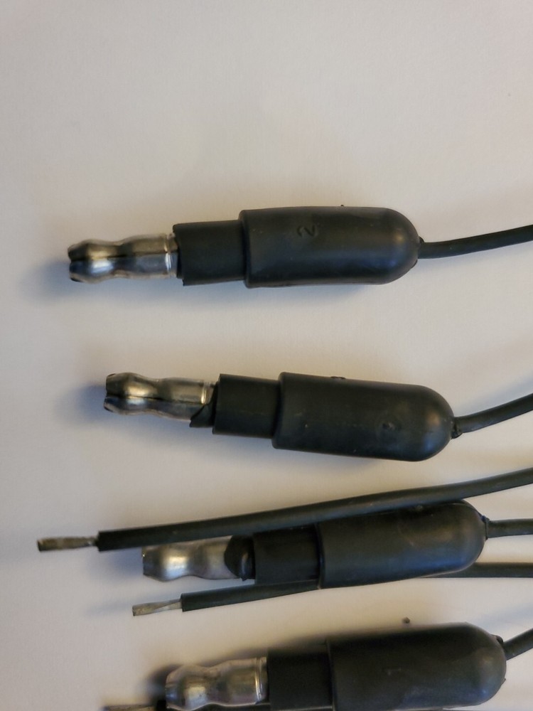 B150-491 Lead Plug ( Qty 10 Pieces ).