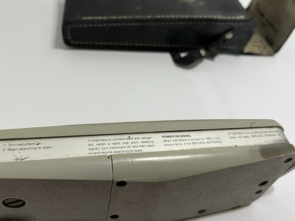 TIF 5000 Automatic Halogen Detector Leak with Pouch 5000