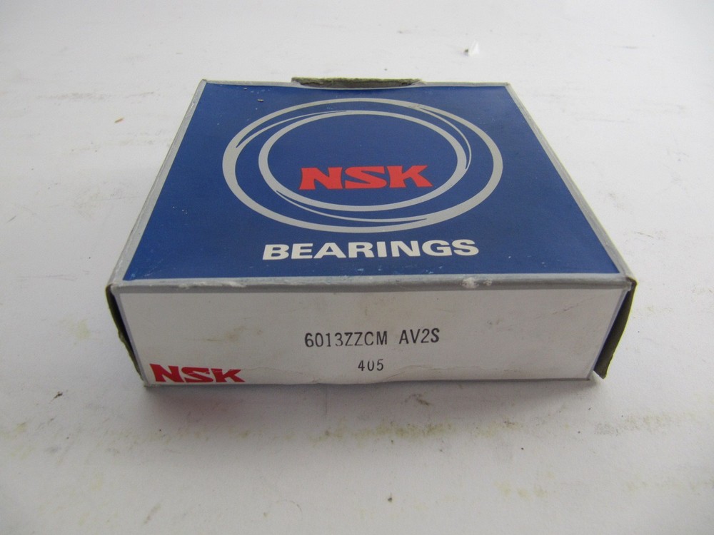 New NSK 6013ZZCM AV2S Roller Bearings