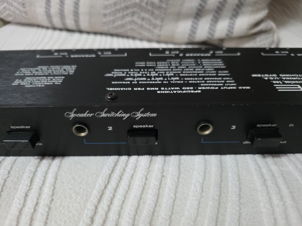Sae Speaker Switch System Model 4200