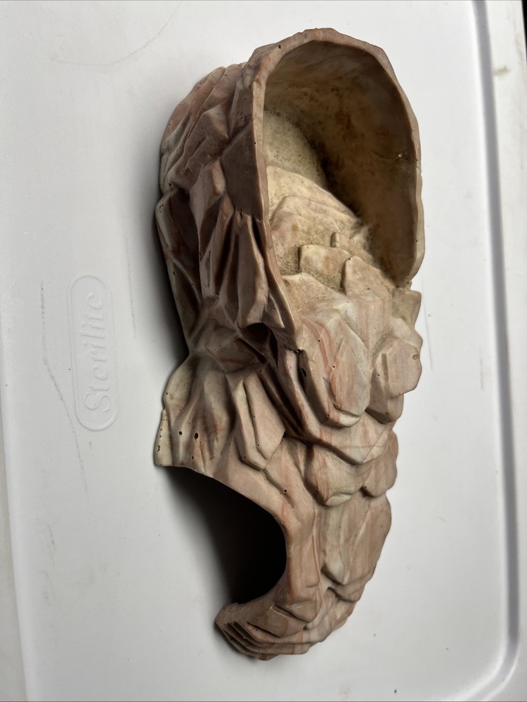 Small Pet Habitat/Platform