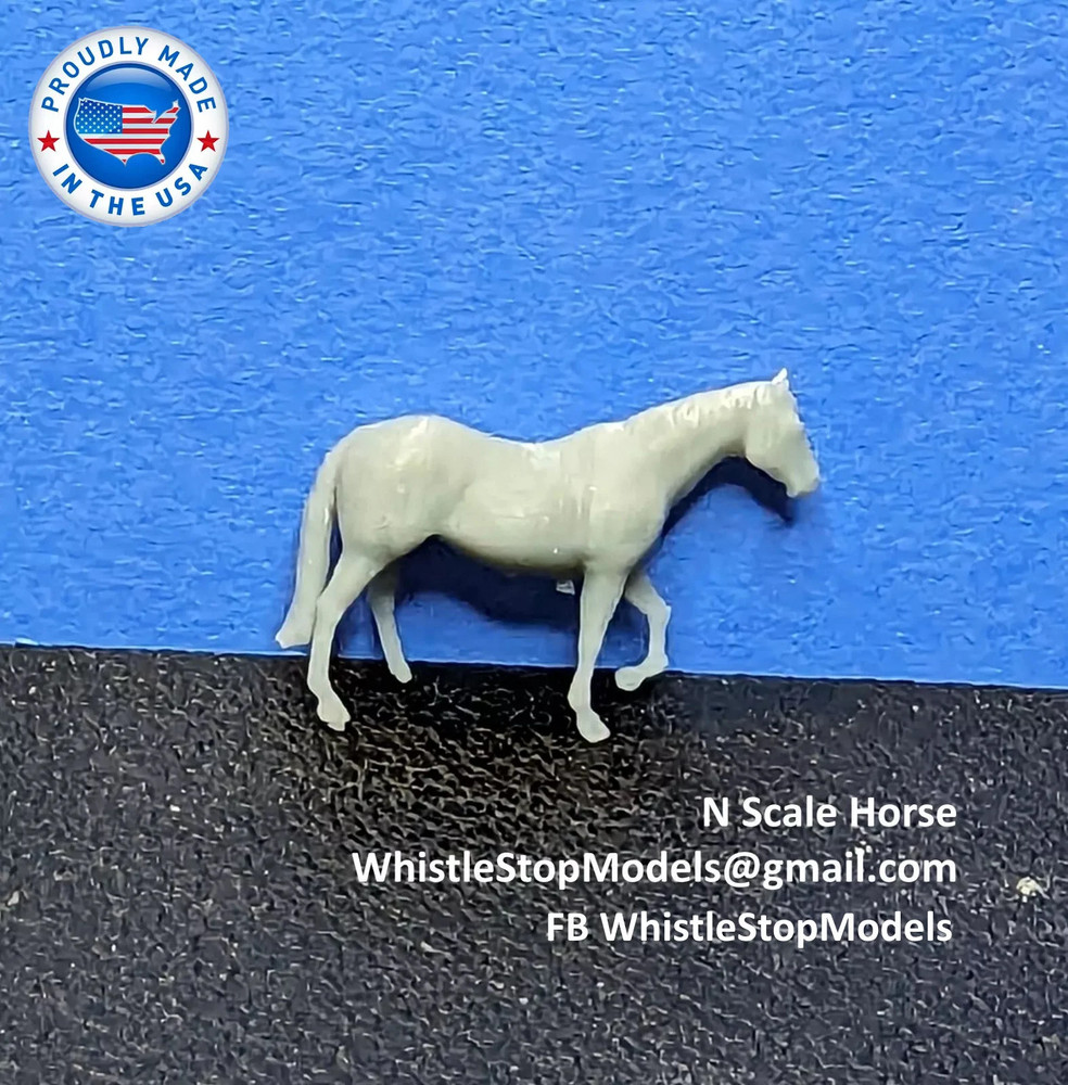 N Scale set of 8 Horses