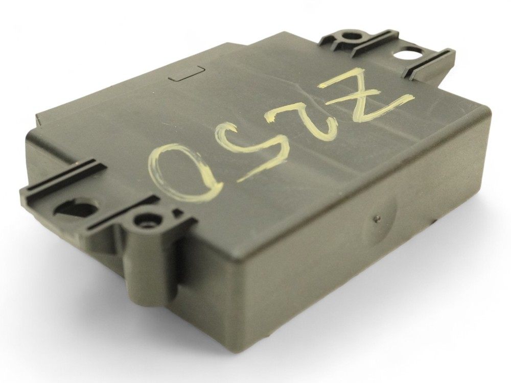 2011 - 2018 AUDI A8 D4 PARKING DISTANCE CONTROL MODULE SENSOR UNIT 4H0919475C