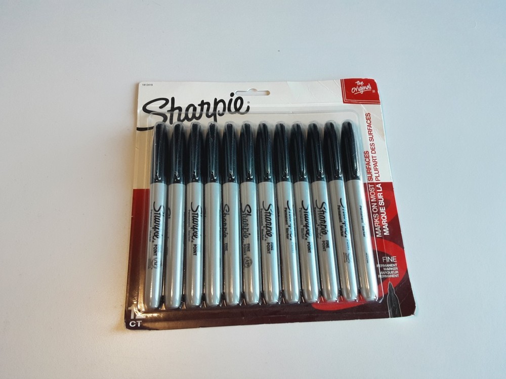 Sharpie Fine Point Permanent Markers, Black - 12 Count