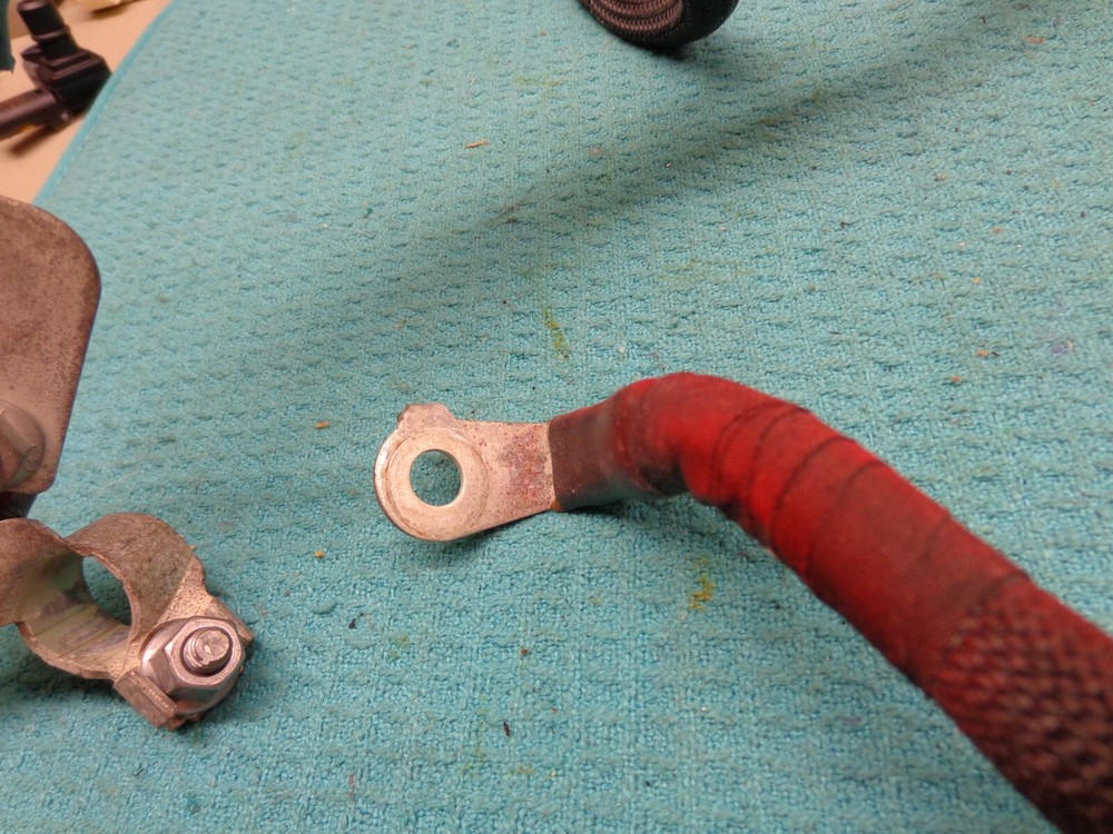 CHEVROLET BLAZER 19 20 - NEGATIVE BATTERY SENSOR CABLE