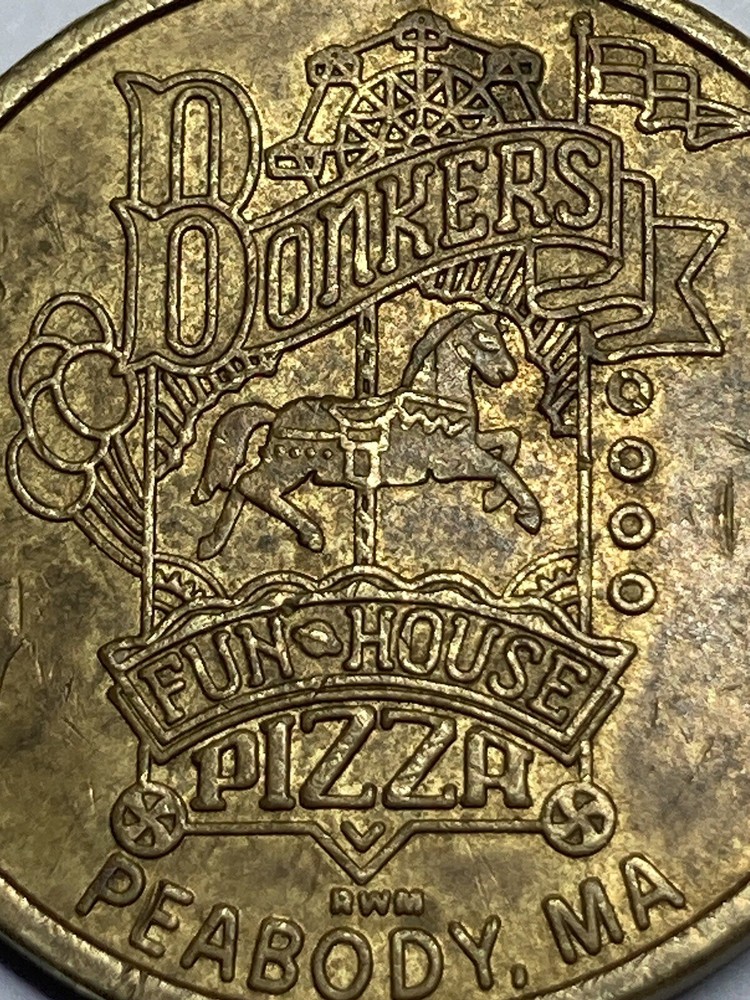 OLDER BONKERS FUN HOUSE ARCADE TOKEN PEABODY MASSACHUSETTS