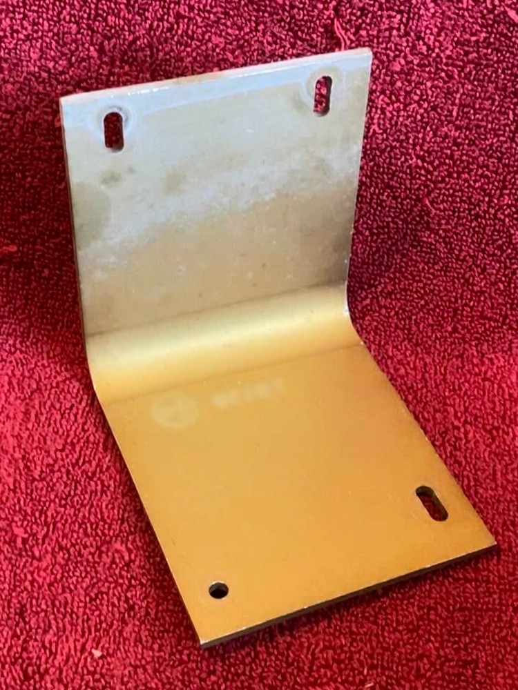 AUTOPILOT TRIM SERVO BRACKET