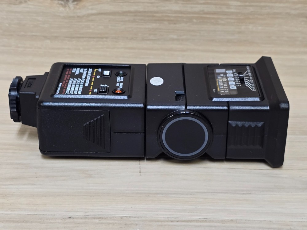 Quantaray QBSZ-370 Flash Swivel and Angle Tested